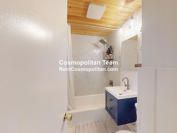 3rd image of 210 Washington Ave APT 2