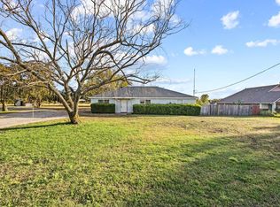 1206 E Fm 902, Howe, TX 75459