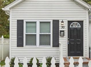 30 Maplewood St, Hampton, VA 23669