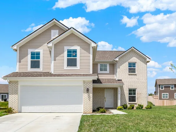1612 N Regatta Dr, Greenfield, IN 46140
