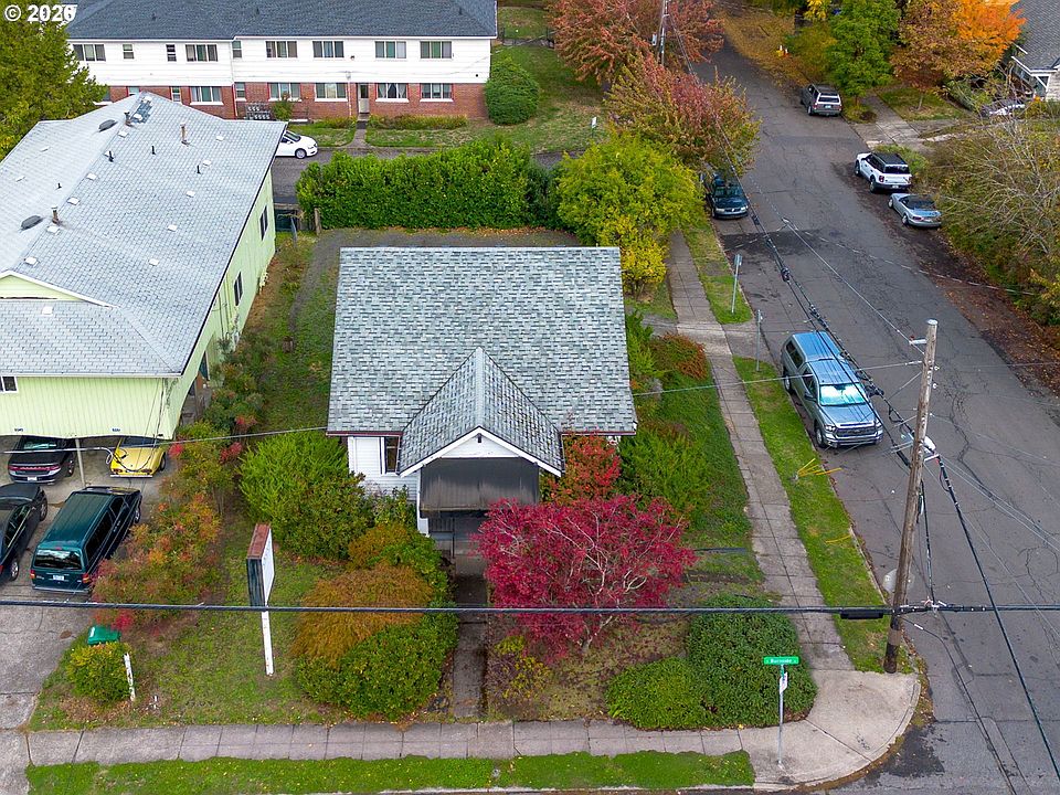 1st image of 6055 E Burnside St