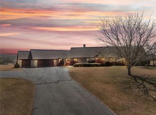 5 Friend St, Assonet, MA 02702