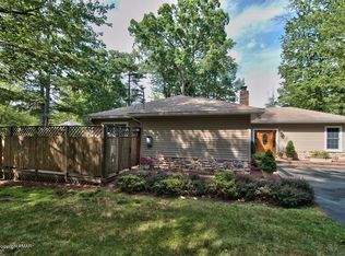 107 Memolo Ln, Greentown, PA 18426