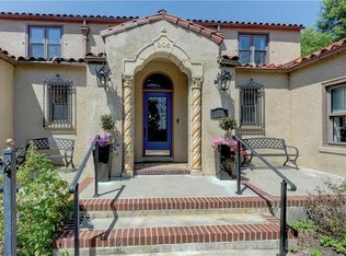 1016 S Esplanade St, Leavenworth, KS 66048