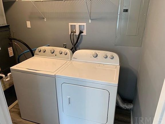 4th image of 5030 N Fares Ave