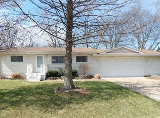 4167 Golden Valley Dr, Saint Louis, MO 63129