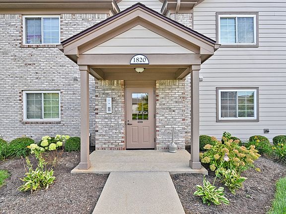 3rd image of 1820 Piper Ln APT 103
