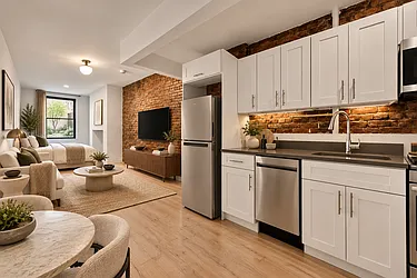 318 West 14th Street, #1B