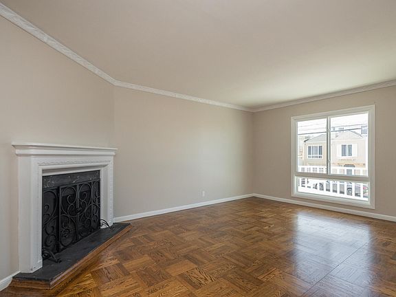 2nd image of 2926 Santiago St
