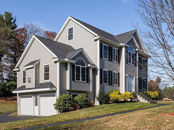 2nd image of 8 Breckenridge Dr