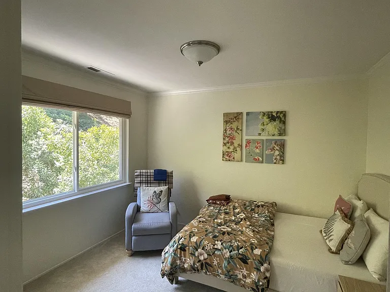 10 Kittie Ln — Photo 15