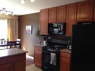 Kitchen - 42" cabinets