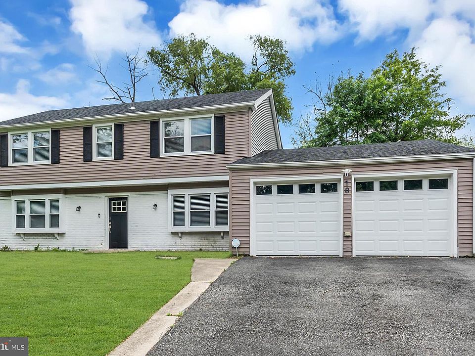 1st image of 18 Harrington Cir