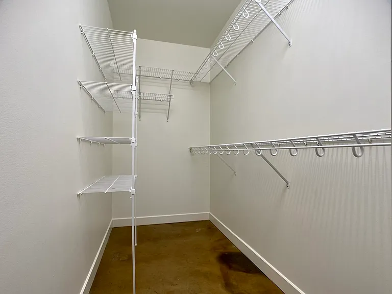Central Park Lofts — Photo 31