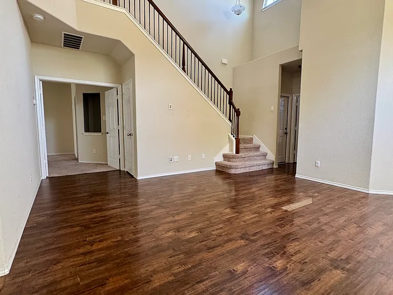 5300 Crossville Dr — Photo 34