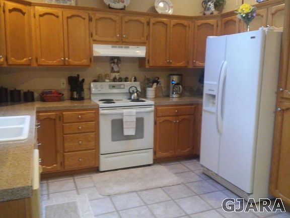 4th image of 326 Elderberry Dr