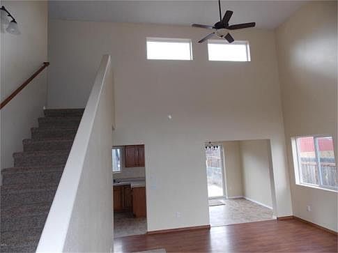 5th image of 811 Waverly Pl