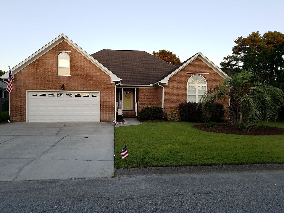 Quiet Cul-de-sac brick home
