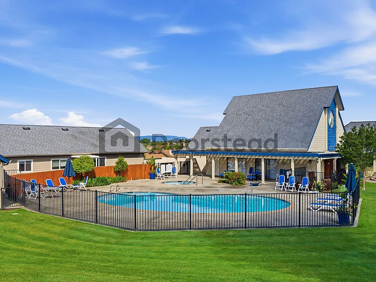 2555 Flosden Rd #122 — Photo 56