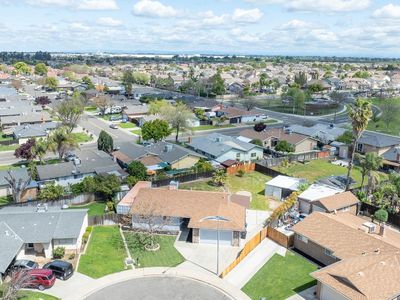 3417 Uranus Dr, Ceres, CA, 95307