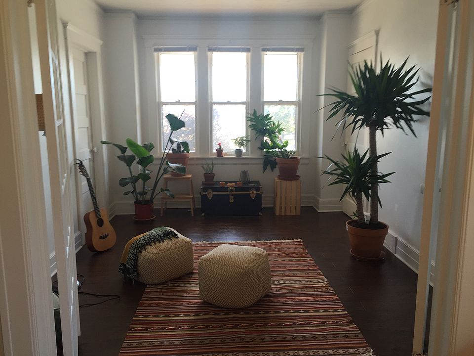 1st image of 3251 Yemans Ave Floor 2
