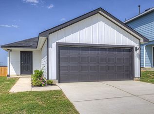 107 Howard Dr, Maxwell, TX 78656