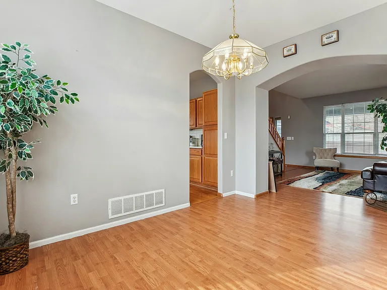 5751 S Truckee St — Photo 13