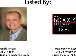 5470 Deerfoot Trl, West Bloomfield, MI