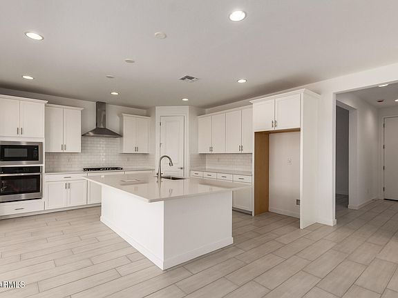 4th image of 21830 E BONANZA Court E