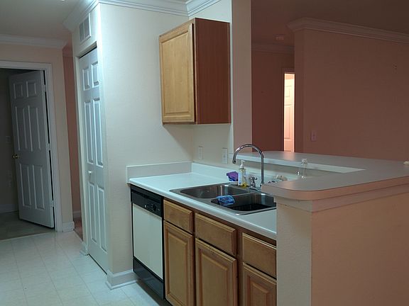 5th image of 18213 Bridle Club Dr