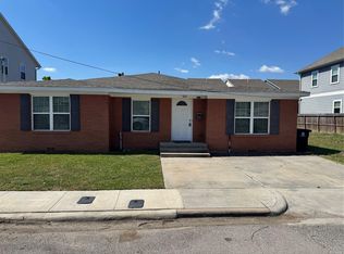 3401 Delhi St #A/b, Houston, TX 77022