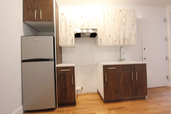 Rented by Prime Block Realty, LLC | media 9