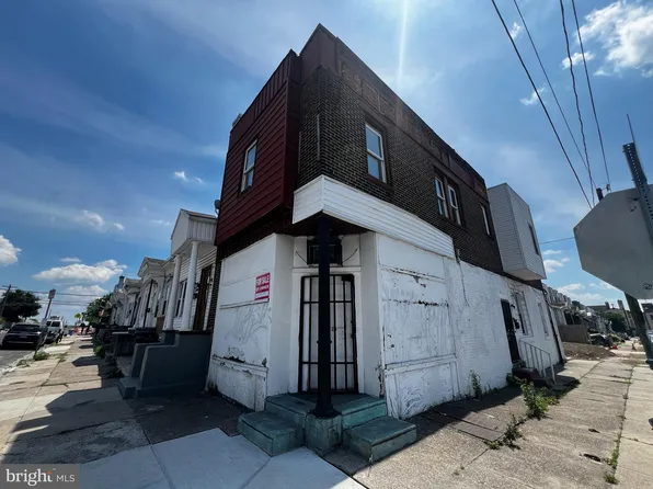 2224 S 70th St, Philadelphia, PA 19142