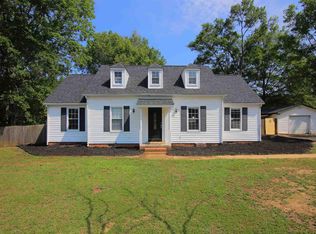 300 N Royal Tower Dr, Irmo, SC 29063