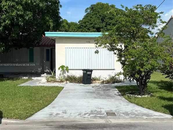 9148 Carlyle Ave, Surfside, FL 33154