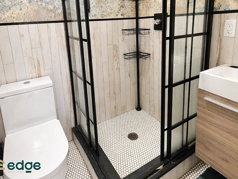 1778 Bergen St #2J — Photo 7