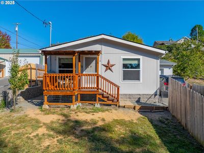 405 B St, Myrtle Point, OR, 97458