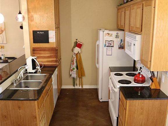 5th image of 2009 S 10th St APT 5