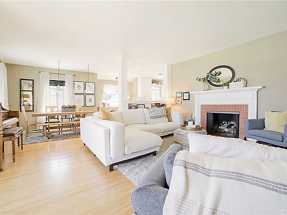 5th image of 15912 Braepark St