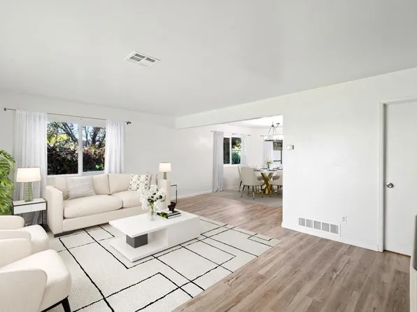 4750 70th St Unit 55, La Mesa, CA 91942