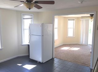 101 Avon St FLOOR 3, Lowell, MA 01854