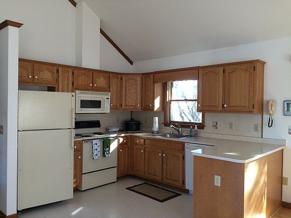3rd image of 20436 Baldpate Ln