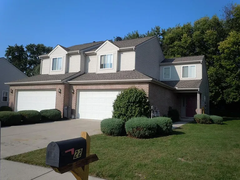 30 Westhaven Dr — Photo 2