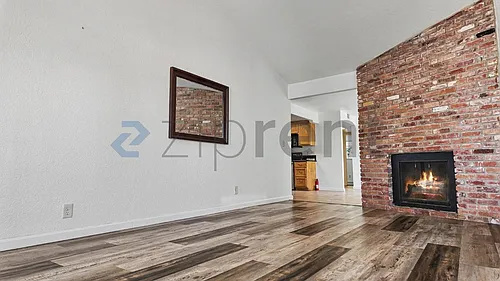 1812 Cirby Way #B Photo 1 1812 Cirby Way #B Photo 1