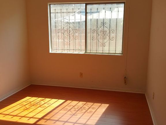 5th image of 2206 W Olympic Blvd
