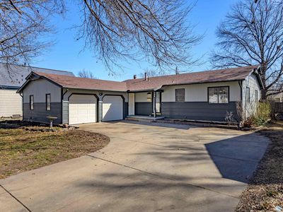 128 N Dexter Ave, Valley Center, KS, 67147