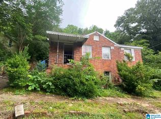 1415 E 11th St, Anniston, AL 36207