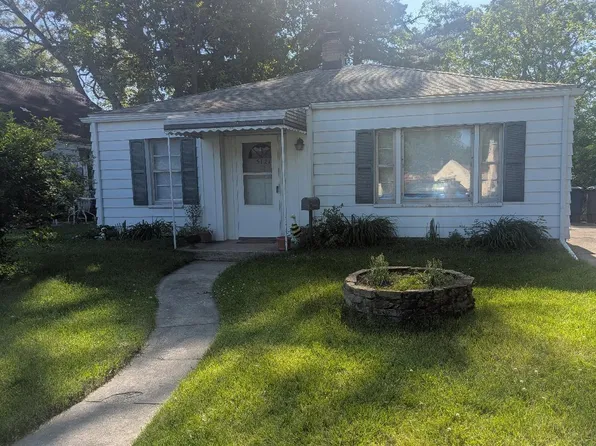5121 Adella St, Toledo, OH 43613