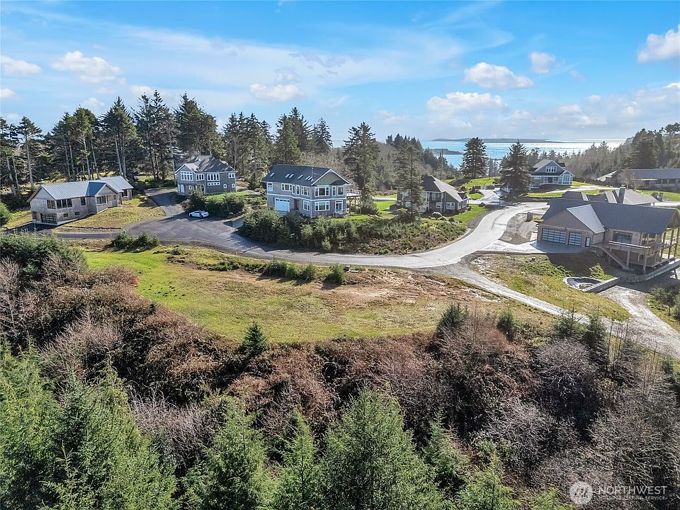 1st image of 3038 Ocean View Court
