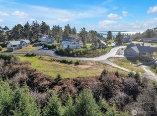 Discovery Heights 1a, Ilwaco, WA 98624